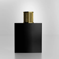 Lucky Gold perfume back view – label and product info in a high-end gold layout
